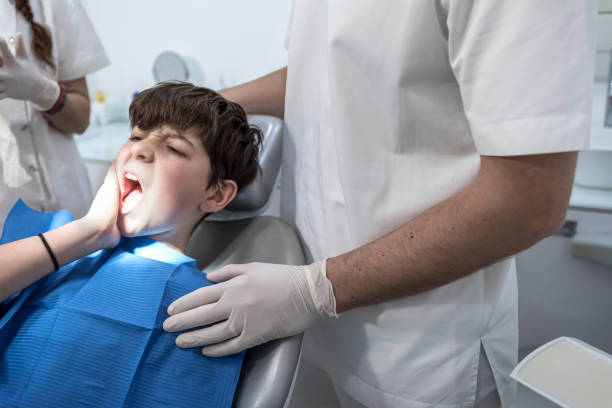 Best Emergency Wisdom Tooth Extraction in Carrizo Springs, TX